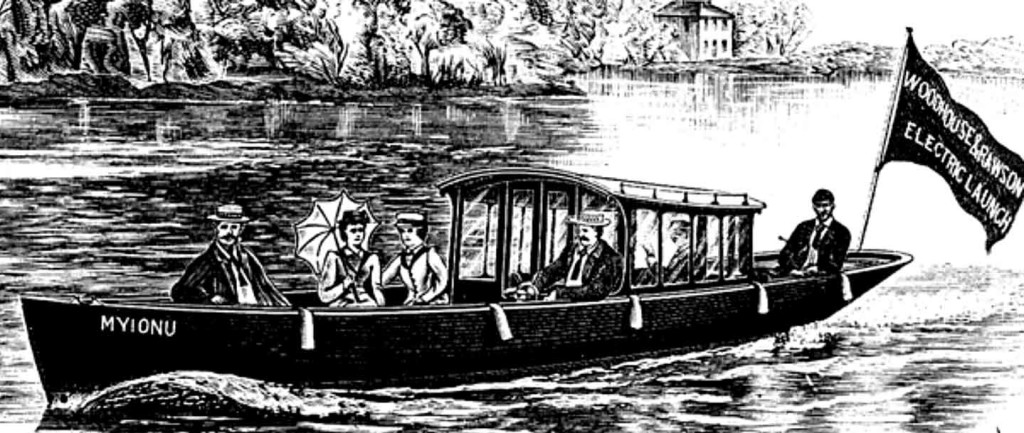 Mary Gordon kuljetti matkustajia Thames-joella. Niillä pystyttiin ajamaan noin kaksi tuntia kahdeksan kilometriä tunnissa.